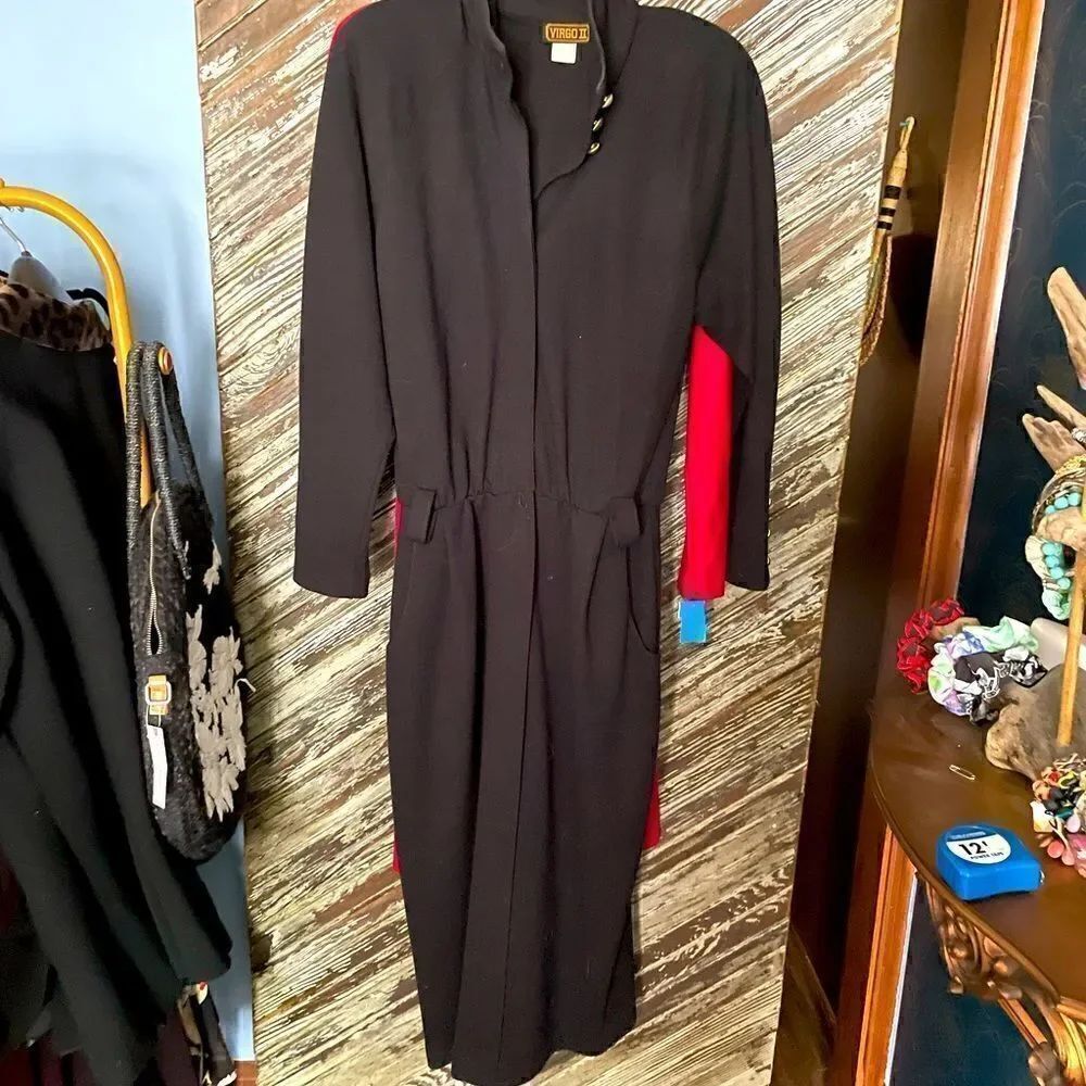 Virgo II Vintage 1970-80’s gold button dress